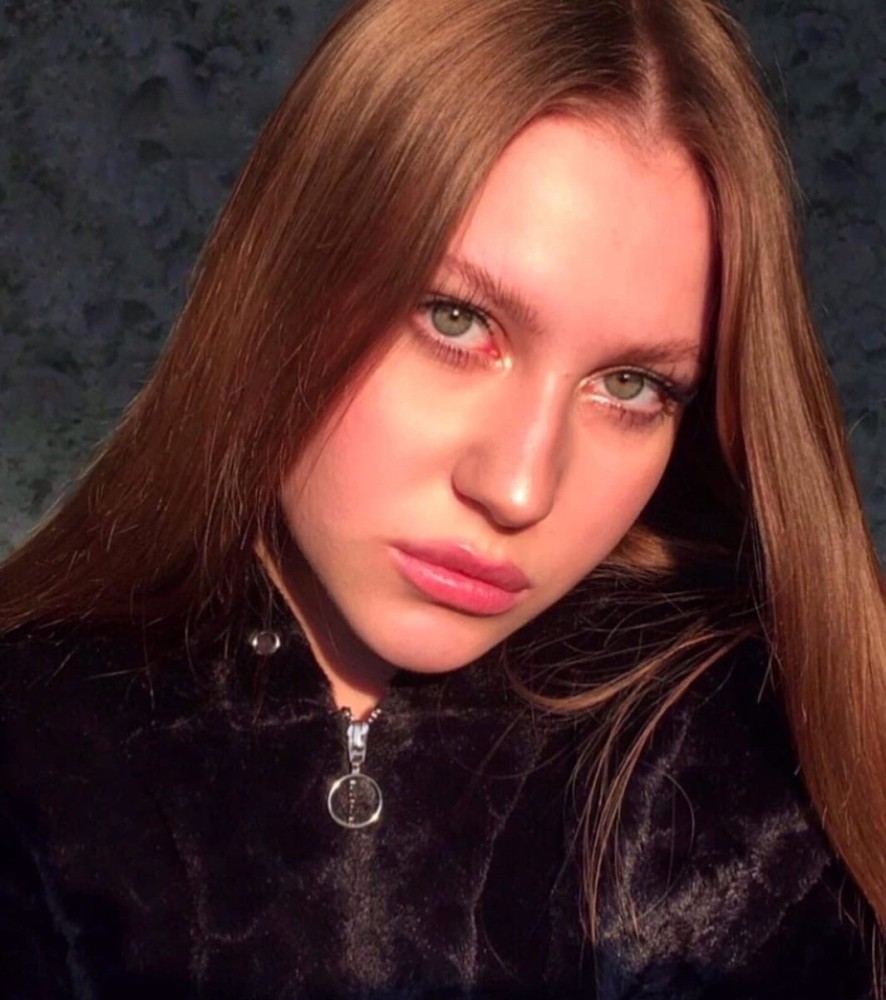 Индивидуалка Карина фото № 2 в городе Барнаул