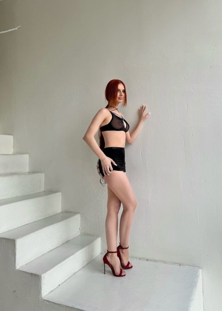 Индивидуалка Карина фото № 2 в городе Барнаул