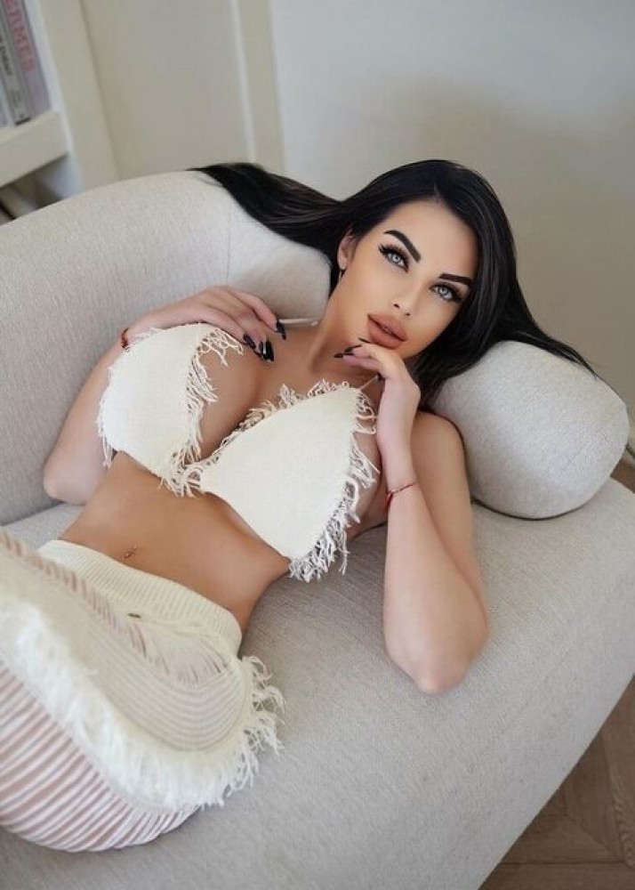 Индивидуалка Карина фото № 2 в городе Барнаул